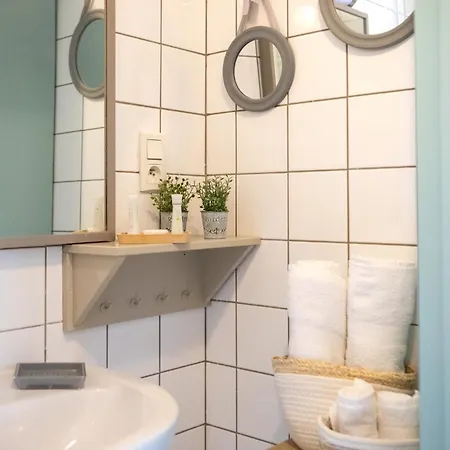La Legende Des 2 Pierres Apartment *