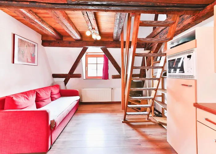 La Legende Des 2 Pierres Eguisheim